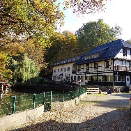 Hotel Forsbacher Muhle เริสราท ภายนอก รูปภาพ